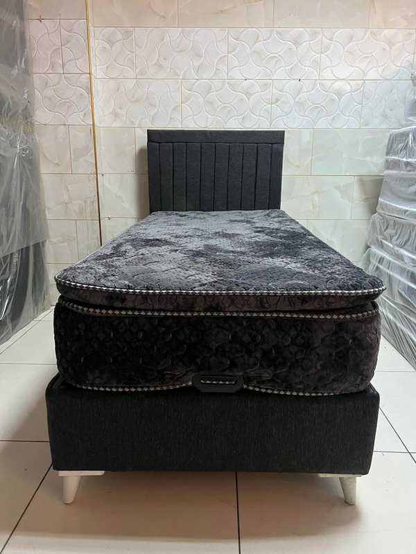 Tek Kisilik Celik Kasa Tavsan Tuyu Pedli Yatak Model 2