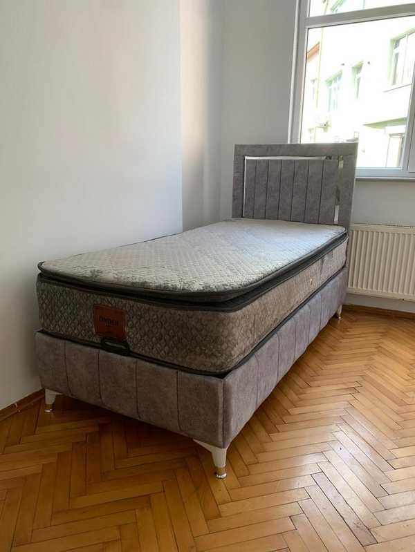 Tek Kisilik Celik Kasa Tavsan Tuyu Pedli Yatak Model 5